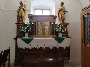 Reštaurátorský výskum barokovej kazateľnice, spovedelnice, sôch sv. Vendelína a Floriána